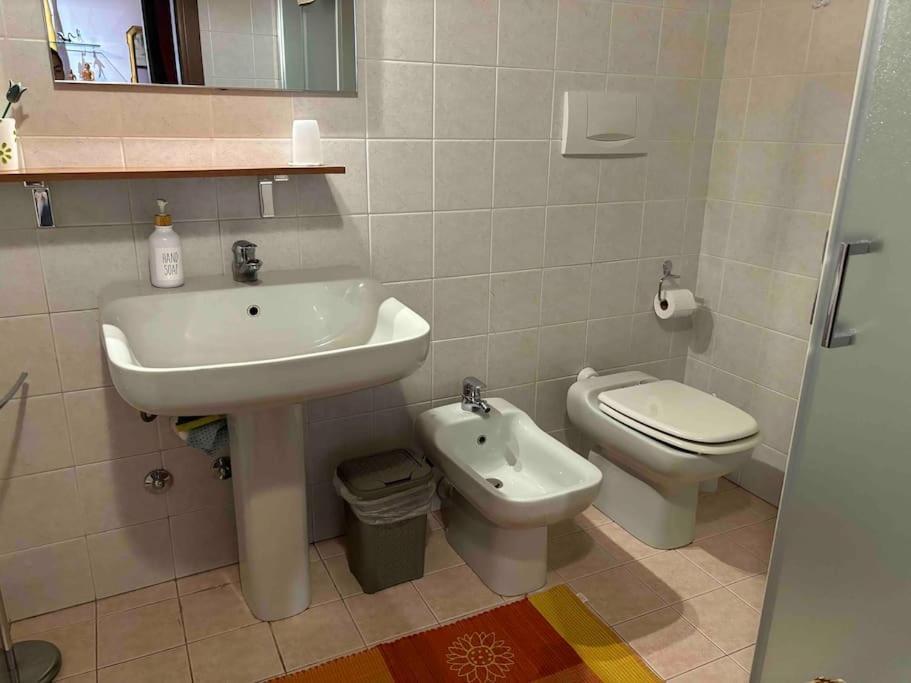 Monolocale In Piazza Isolo Apartment เวโรนา ภายนอก รูปภาพ